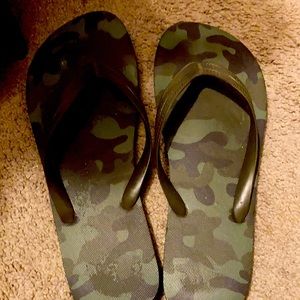 Camo Flip flops